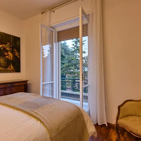 Tommasini Apartament *