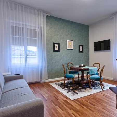 Apartament Tommasini *